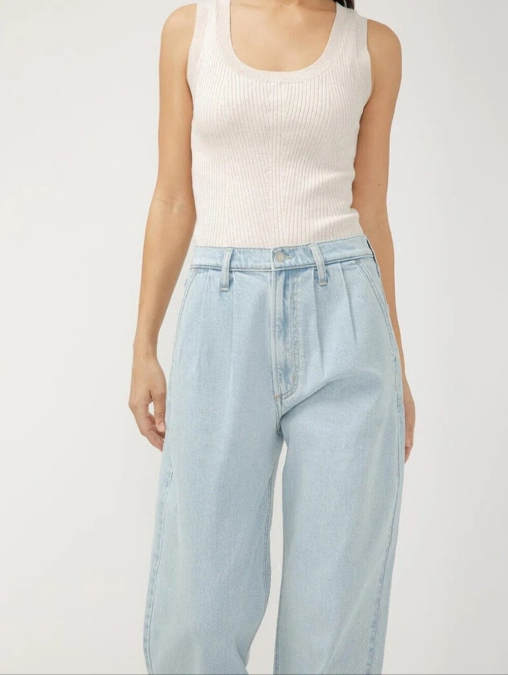 NWT Silver Jeans Co Pleated Denim Trouser High Rise light Blue Wide Leg Size 29 - Picture 4 of 14